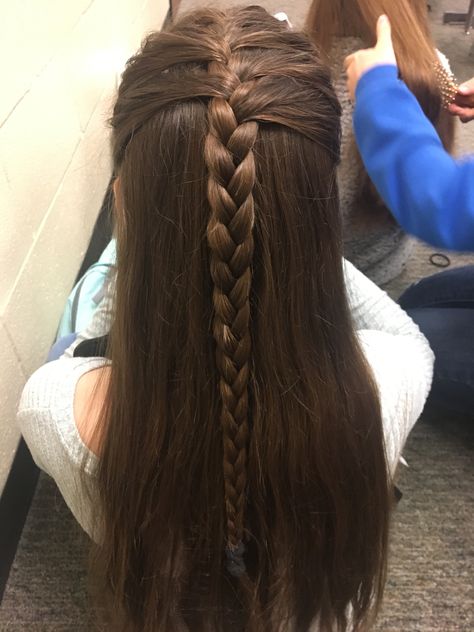 Half Up Braid, Style For School, Braid Half Up, Braid Half Up Half Down, Preppy Hairstyles, Hairstyle Examples, French Braid Hairstyles, Simple Hair, Hair Color Light Brown