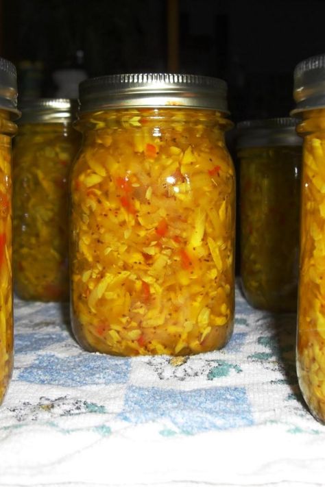 Yellow Squash Relish Recipe, Yellow Squash Relish, Summer Squash Relish Recipe, Squash Relish Canning Recipe, Canning Yellow Squash, Squash Relish Recipe, Squash Relish, Canning Squash, Chow Chow Relish