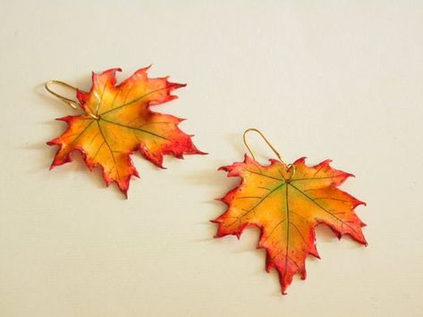 Fall Leaf Earrings, Polymer Clay Leaf Earrings, Leaf Preservation, Felted Flowers, Hand Earrings, Clay Things, Beaded Leaf, Clay Polymer, Earrings Big