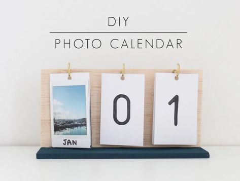 DIY Instax Photo Calendar – Indie Crafts Flip Calendar, Diy Calendar, Diy Gifts For Friends, Cute Planner, Navidad Diy, Photo Calendar, Cadeau Photo, Diy Desk, Diy Home Decor Projects