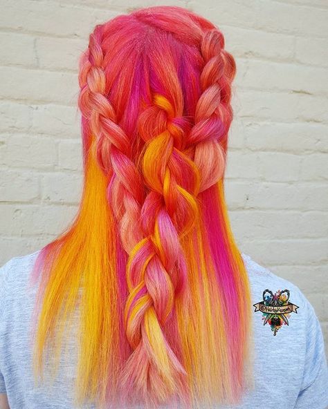 Hair Fancy, Red Ombre Hair, Arctic Fox Hair Color, Hair Instagram, Bright Hair, Yellow Hair, Hair Blog, Colored Hair, Hair Dye Colors