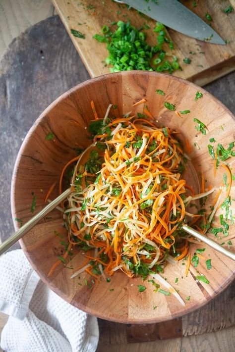 Thai Carrot Slaw - Lillie Eats and Tells Lillie Eats And Tells, Ginger Chicken Recipes, Carrots Side Dish, Chili Garlic Paste, Carrot Slaw, Tasty Thai, Macros Diet, Squash Salad, Macro Friendly Recipes