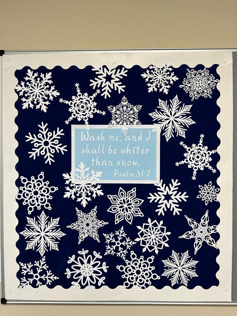 Scripture Bulletin Board Ideas, Winter Church Bulletin Board Ideas, January Church Bulletin Boards, New Years Bulletin Boards For School, Church Bulletin Board Ideas Scriptures, Jesus Bulletin Boards, Winter Boards, Sunday School Classroom Decor, Bible Class Activities