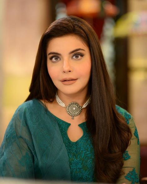 Nida Yasir, Designer Salwar, Designer Salwar Suits, Pakistani Designers, Pakistani Actress, Salwar Suits, Neck Designs, Indiana, Quick Saves