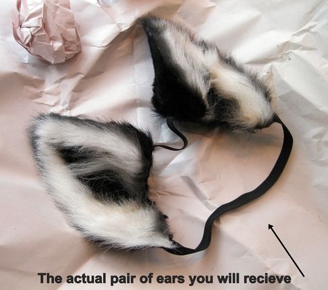 For sale! A set of black ears direct from Beetle by *Beetlecat on deviantART Wolf Costume, Wolf Ears, Animal Costumes, Idee Cosplay, Cosplay Tutorial, Cosplay Diy, Cosplay Tips, Poodle Puppy, Halloween 2018