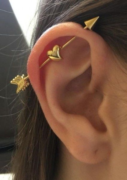 Piercing Unique, Industrial Bars, Industrial Piercing Jewelry, Body Ideas, Gold Ear Jacket, Black Diamond Earrings Studs, Black Diamond Studs, Cool Ear Piercings, Piercing Septum