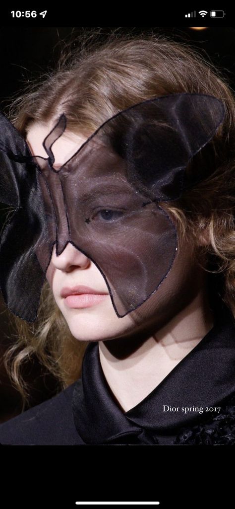 Dior Spring 2017, Spring 2017, A Mask, Christian Dior, Close Up, Fashion Show, Dior, Vogue, Mask