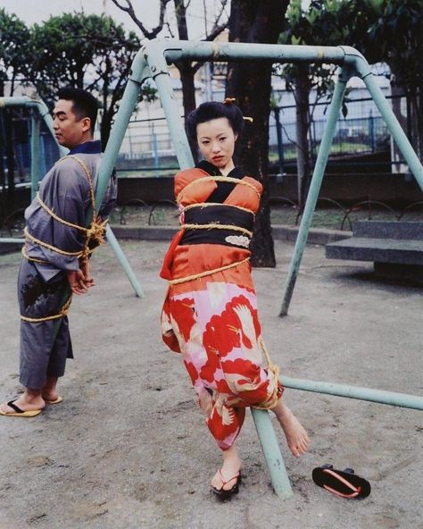 550 Likes, 2 Comments - Yukihiro "lCIlC🌏Cl-lI" Kikuchi (@lclccylcy) on Instagram: “araki is off the rope tho.” Dead Can Dance, Daphne Groeneveld, Devon Aoki, Cecil Beaton, Black Sesame, Composition Photography, Unique Photography, Bw Photo, Japanese Culture