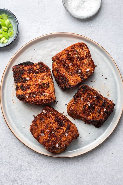 Blackened Tofu, Ways To Cook Tofu, Holiday Entrees, Blackening Seasoning, Vegan Dinner Party, Recipes To Make For Dinner, Tofu Recipes Healthy, Cajun Spice Mix, Dinner Party Dishes