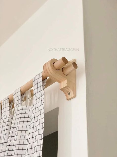 Wooden Curtain Rods, Diy Home Decor Dollar Store, Wood Curtain Rods, Diy Room Furniture, Double Rod Curtains, Furniture Small Spaces, Furniture Design Wooden, Diy Wooden Projects, Cat Furniture Diy