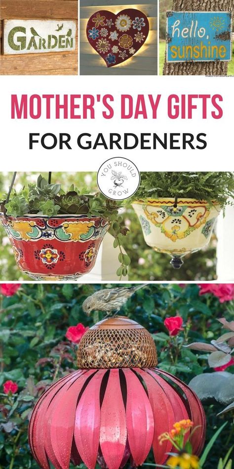 Over 20 fabulous gift ideas for moms who garden. Mother's day is almost here, but there's still time to get her a great gardening gift she'll love. Gift Ideas For Moms, Gardening Gift Baskets, Gifts For Gardeners, Tattoo Plant, Gardening Gift, Creative Gardening, Mothers Day Gifts, Gardening Supplies, Mothers Day Crafts