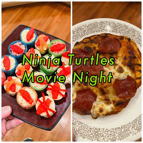 Ninja Turtle Dinner And Movie, Ninja Turtle Movie Night, Fun Movie Snacks, Ninja Turtle Snacks, Ninja Turtle Movie, Disney Movie Themed Dinner, Movie Themed Dinner, Turtle Movie, Personal Pizzas