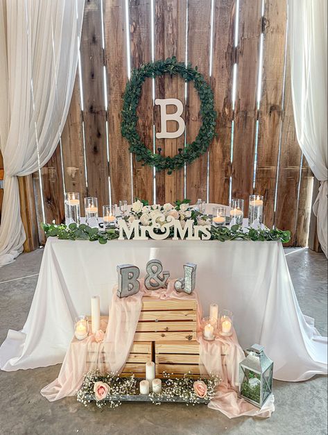 Wedding Crate Decor, Fall Bride And Groom Table, Bride And Groom Head Table, Brides Table Decorations, Wedding Entry Table, Wedding Crates, Brides Table, Bride Groom Table, Gift Table Wedding