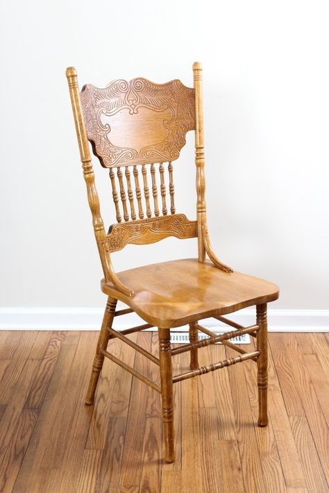 Press Back Chairs, Pressback Chairs, Pressed Back Chairs, Wooden Kitchen Chairs, Antique Wooden Chairs, Oak Chairs, Dining Table With Leaf, Pretty Furniture, Carved Chairs