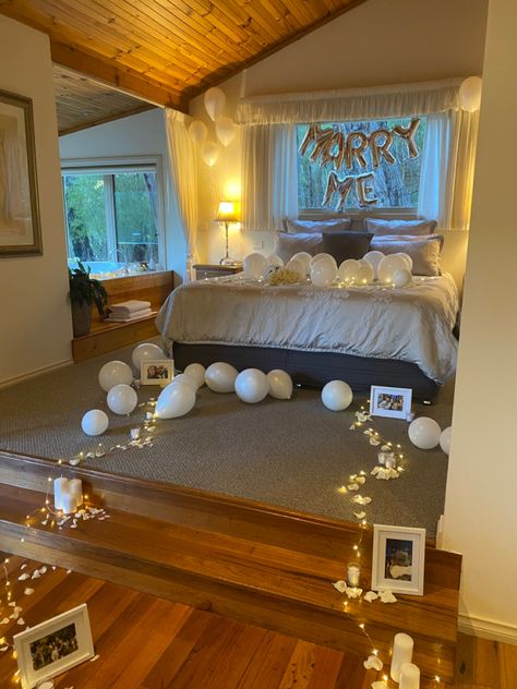 Proposal setup Proposal Bedroom Ideas, Bedroom Proposal Ideas Engagement, Cozy Proposal Ideas, Wedding Proposal Ideas Surprise At Home, Proposal Ideas Engagement Hotel Room, Cottage Proposal Ideas, In Home Proposal Ideas, Wedding Proposals At Home, Cheap Proposal Ideas Engagement