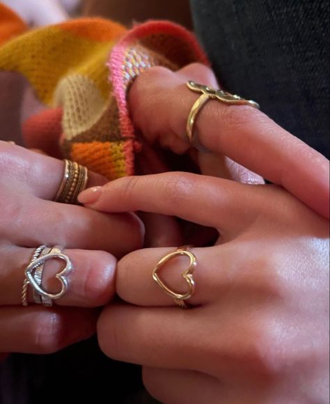 Matching Heart Rings, Jasmin Savoy Brown, Devyn Nekoda, Jasmin Savoy, Savoy Brown, Scream Vi, Heart Rings, Matching Rings, Scream