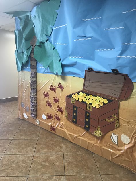 Pirates School Theme, School Cafeteria Decorations, Pirate Decorations, Chest Decor, Pirate Room, Pirate Decor, Candy Land Christmas Door, Vbs Themes, Pirate Day