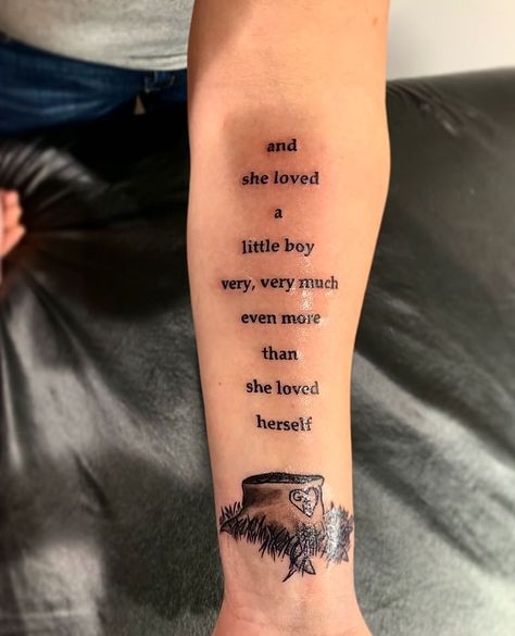 Birth Mom Tattoos, The Giving Tree Tattoos, Tattoos For Moms With A Son, Mom Quote Tattoo, Meaningful Tattoos For Moms With Kids, Tattoos For Your Baby, Boy Mom Tattoo Ideas, Tattoo For Sons, Baby Boy Tattoos For Mom