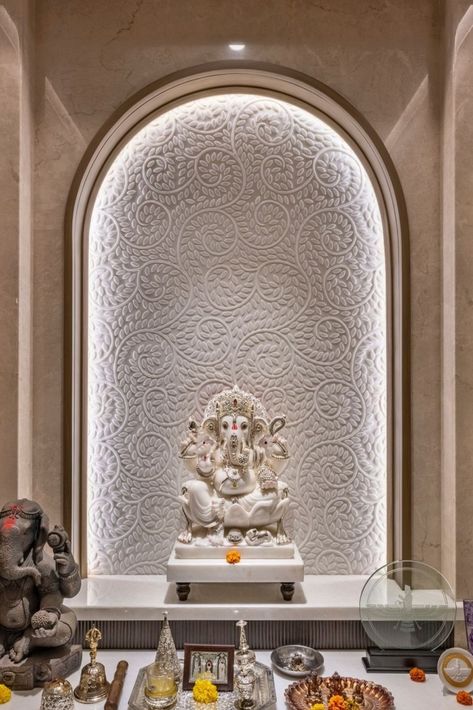 Mandir Luxury Design, Baba Ji Room Design, Mandir Wall Art, Mandir Design Puja Room, Pooja Area, Mandir Door, Mandir Ideas, Wall Cladding Interior, Pooja Door Design