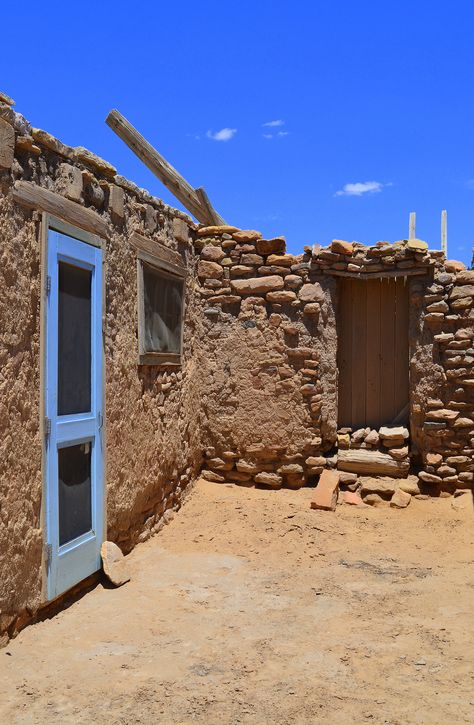 Acoma pueblo.... Southwest Architecture, Alamogordo New Mexico, Adobe Houses, Adobe Architecture, Gallup New Mexico, Taos Art, Mexico Photos, Acoma Pueblo, New Mexico Santa Fe