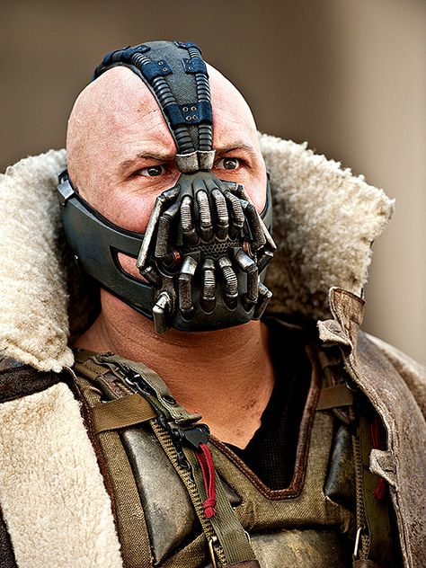 Tom Hardy as Bane - The Dark Knight Rises (2012) dir. Christopher Nolan Bane Fanart, Tom Hardy Batman, Joker 2008, Bane Dark Knight, Tom Hardy Bane, Bane Batman, Dark Knight Returns, Dark Knight Rises, Funny Reaction