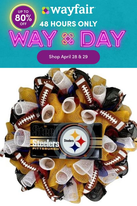 Steelers Wreath, Sports Wreath, Sports Wreaths, Mesh Wreath Tutorial, Football Wreath, Pittsburgh Steelers Football, Mesh Wreath Diy, Deco Wreaths, Yarn Wreath