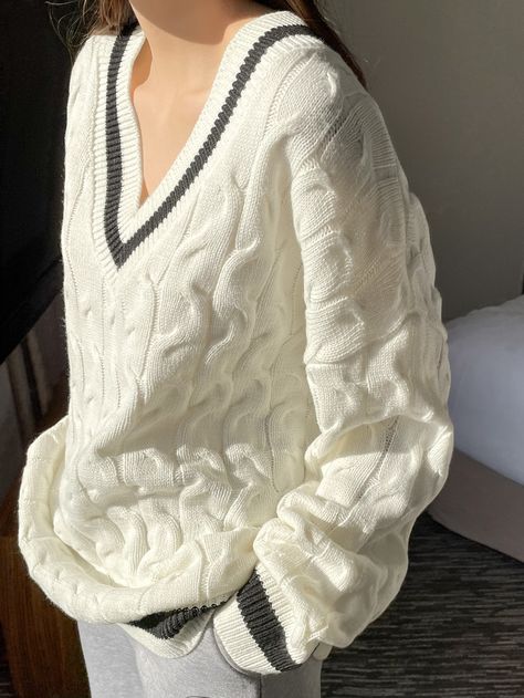 Beige Preppy  Long Sleeve Acrylic Plain Pullovers  Slight Stretch Spring/Fall Women Knitwear Sweater Outfits Korean, Cozy Sweater Outfits, Beige Oversized Sweater, Cricket Jumper, Cozy Sweaters Outfits, Cricket Sweater, Cute Oversized Sweaters, White Sweater Outfit, White Oversized Sweater