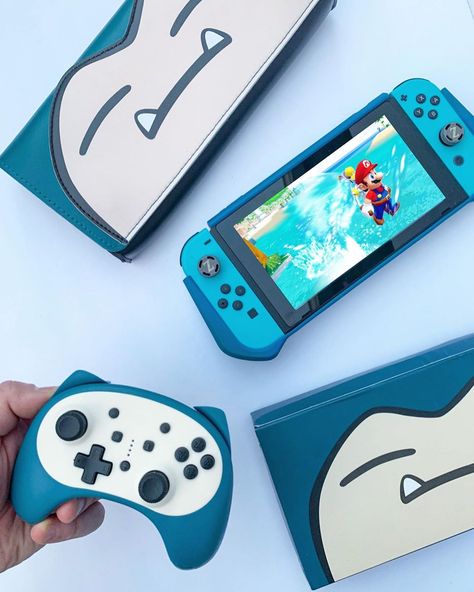 Snorlax Nintendo Switch Case, Snorlax Accessories, Nintendo Switch Aesthetic Case, Snorlax Art, Switch Party, Switch Controllers, Snorlax Pokemon, Nintendo Switch Controller, Super Mario Sunshine