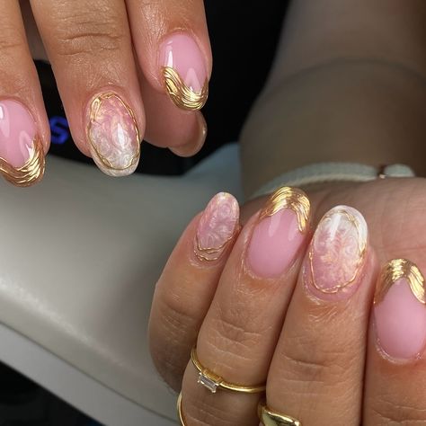 Pink PEARLY SWIRLIES! Inspo from @diananailedit P.s follow her for 🔥🔥 nail content! Using @lightelegancehq Tack primer Lexy line PINK 1-step Super shiny top coat Classy Acrylic, Classy Acrylic Nails, Top Coat, Acrylic Nails, Pear, Almond, Nails, Pink, Quick Saves