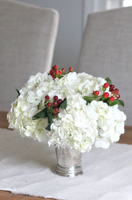 Christmas Bridal Showers, Winter Wedding Centerpieces, Julie Blanner, Winter Bridal Showers, Winter Centerpieces, Christmas Flower Arrangements, Christmas Shower, Christmas Table Centerpieces, Christmas Floral Arrangements