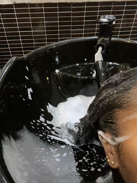 Spa Massage Black Woman, Hair Spa Aesthetic, Dark Self Care Aesthetic, Black Self Care Aesthetic, Self Care Night Aesthetic, 23 Bday, Bday Vibes, Pamper Days, Winter Arc