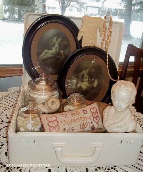 Organized Clutter: Fall Suitcase Vignette Organized Clutter, Blue Suitcase, Antique Booth, Valentine Cupid, Old Suitcases, Farmhouse Primitive, Clutter Organization, Vintage Suitcase, Vintage Display