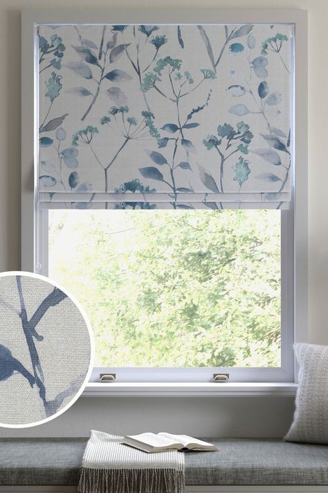 Roman Blinds Design, Blue Roman Blinds, Blackout Roman Blinds, Blinds Design, Thermal Curtains, Roman Blind, Venetian Blinds, Curtain Designs, Roman Blinds