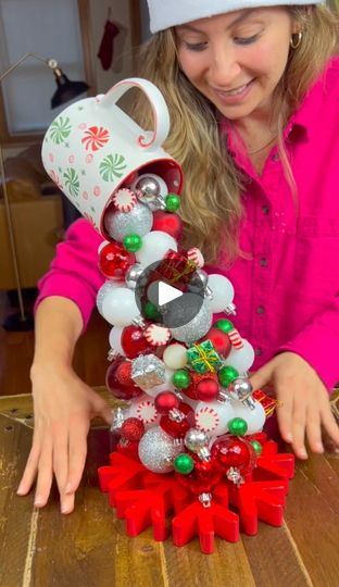 what an illusion! (DIY Christmas craft) | what an illusion! (DIY Christmas craft)

This arts and crafts video shows how to make a beautiful optical illusion Christmas craft that looks like a mug... | By Brooklyn BFacebook Christmas Centrepiece Ideas, Xmas Mugs, Peppermint Candies, Christmas Wreaths Diy Easy, Christmas Flower Arrangements, Christmas Floral Arrangements, Christmas Centerpieces Diy, Art And Craft Videos, Christmas Cup