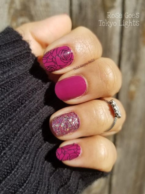 Color Street Rose Goes, Luv Nails, Nail Color Combos, Rose Love, Happy Nails, Street Nails, Nail Polish Strips, Color Street Nails, Diy Manicure