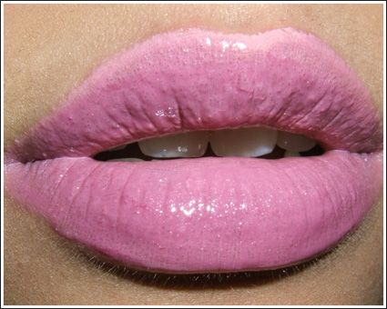 80s pale pink lip stick. Pink Frost #105  Wet'n'wild...I pretty sure that was the # lol Baby Pink Lipstick, Adrian Lima, Pale Pink Lips, Light Pink Lipstick, 2000s Pink, Light Pink Lips, Blue Mascara, Valley Girl, 80s Prom