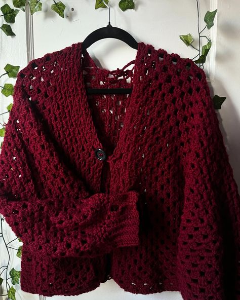 One button, one pocket hexagon cardi with thumb holes🍷 • • • • #crochet #crochetersofinstagram #smallbusinessowner #cardigan #sweaterweather #fallfashion #burgundy Burgundy Cardigan, Quick Crochet Patterns, Wardrobe Pieces, Crochet Fall, Simple Pictures, Quick Crochet, Thumb Holes, Fall 2024, Picture Poses