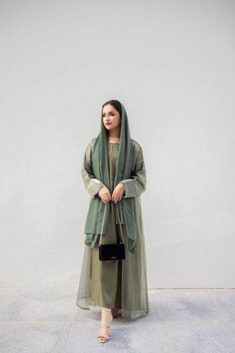 Olive Green Abaya 🤍 Green Abaya Designs, Green Hijab Outfit, Green Abaya, Twin Outfit, Green Hijab, Lehenga Red, Eid Outfit, Gold Bridesmaid Dresses, Bridal Lehenga Red