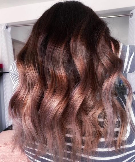 Subtle Rose Gold Hair Brunette Balayage Highlights, Rose Brown Balayage, Rose Gold Balayage Brunettes, Golden Brown Hair Dye, 2022 Haircut, Dark Brunette Balayage, Light Golden Brown Hair, Rose Gold Hair Brunette, Medium Brunette Hair