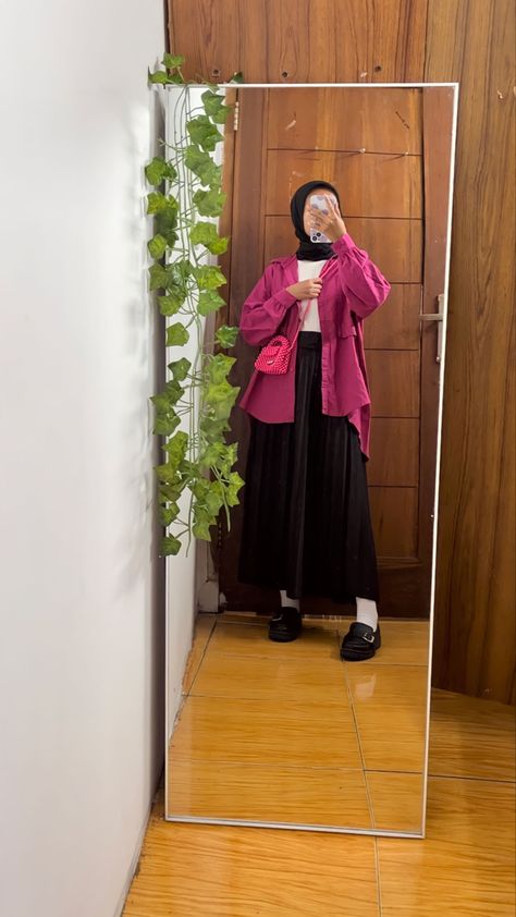 Fuschia Outfit Ideas, My Outfit, Academic Dress, Outfit Ideas, Ootd, Blazer, Quick Saves