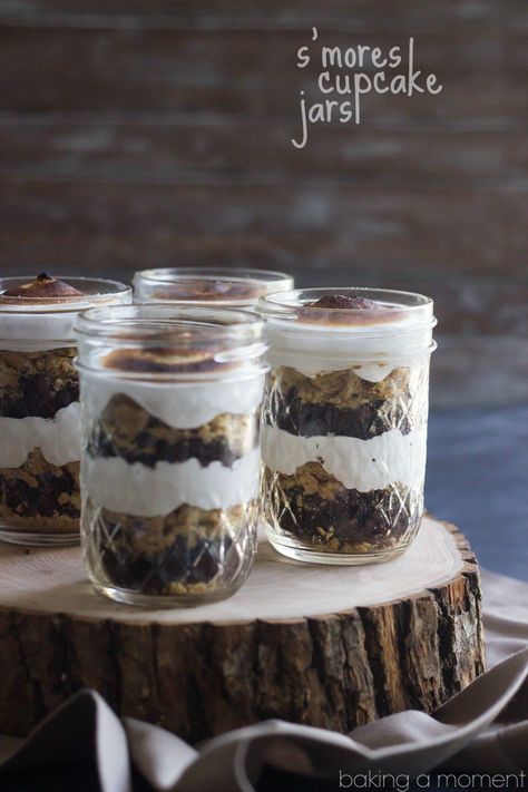 S’mores Cupcake Jars Dozen Chocolate Cupcakes, Marshmallow Flavors, Cupcake Jars, Cupcakes In A Jar, Homemade Chocolate Syrup, S Mores Cupcakes, Graham Cracker Recipes, Smores Cupcakes, Cupcake In A Jar