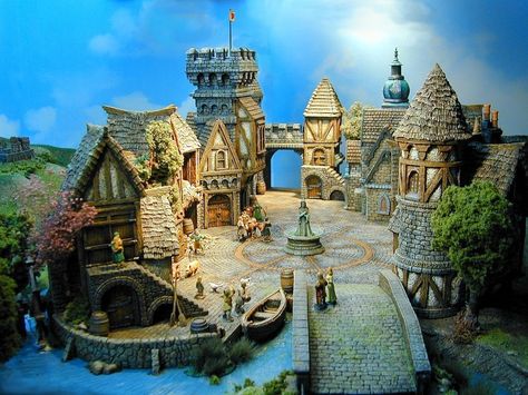 Reality is my Sourcebook | Papers and Pencils - Part 2 Rpg Terrain, Vila Medieval, Casa Fantasy, Zombicide Black Plague, Medieval Towns, Fantasy Buildings, Scenery Ideas, Fantasy Village, Miniature Shop