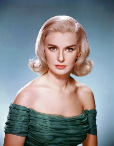 1960s Hairstyles, Date Hair, Paul Newman Joanne Woodward, Deanna Troi, Joanne Woodward, Jeri Ryan, Laura Linney, Portrait Paintings, Paul Newman