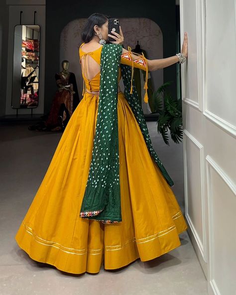 Rate : 1600 #apex__outfit Give yourself quintessential look in navratri by wearing this classic lehenga choli crafted from the finest cotton, adorned with gamthi work blouse ✨ Lehenga(Stitched) : Lehenga Fabric : Pure Cotton Lehenga Work : Plain With Gotta Patti Touch Up Lehenga Waist : Support Up To 42 Lehenga Closer : Drawstring With Heavy Tassels Stitching : Stitched With Canvas And Full Inner Length : 42 Flair : 4 Meter Inner : Micro Cotton Blouse(Stitched) : Blouse Fabric : Pure Cot... Plane Lehenga, Gotta Patti Lehenga, Classic Lehenga, Lehenga Chunni, Gamthi Work, Navratri Lehenga, Haldi Outfit, Online Shopping Sarees, Navratri Dress