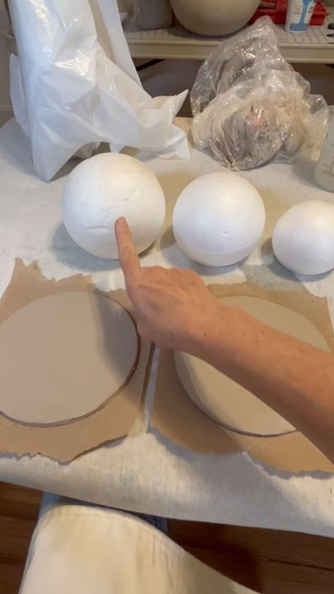 To create spheres for pieces like this glazed pomegranate, I use three different sizes of styrofoam balls. This way, I can create… | Instagram Porcelain Sculpture, Beginner Pottery, Ceramic Inspiration, Pottery Videos, Clay Bowl, Pottery Clay, Slab Pottery, Ceramic Techniques, Styrofoam Ball