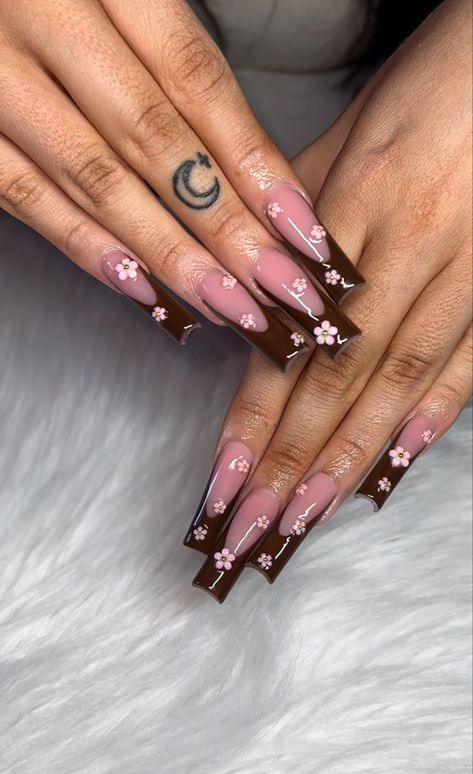 Brown And Pink Duck Nails, Brown Nails With Charms, Brown And Pink Nails Design, Brown And Pink Nails Acrylic, Brown Valentines Nails, Pink And Brown Nails Design, Baddie Acrylic Nails Long, Pink Brown Nails, Icky Vicky