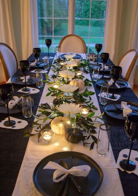 Black Table Cloth Tablescape, Black Table Christmas Setting, Black Tablecloth White Runner, Black Tablecloth With White Runner, Black Table Cloth With White Runner, Black And White Thanksgiving Table, Black White Tablescape, Black And White Thanksgiving Tablescapes, Black And White Thanksgiving Decor