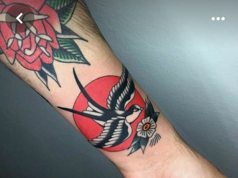 Cardinal Tattoo Old School, Traditional Tattoos Cardinal, American Traditional Cardinal Tattoo, Red Circle Tattoo, Red Traditional Tattoo, Fan Tatoos, Ankylosaurus Tattoo, Traditional Cardinal Tattoo, Cowboy Bebop Tattoo