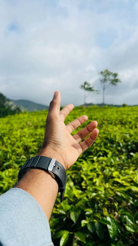 Tea Estate Photography Pose, Idea Man, Full Hd Wallpaper Download, Mt Bike, New Images Hd, Tea Estate, Black Dagger Brotherhood, Arabic Coffee, Army Video