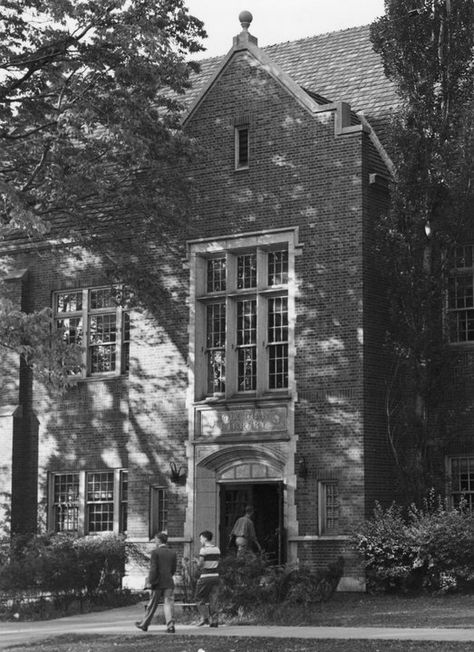 The Maxwell Library | Winona State University Winona State University, Back In The Day, State University, University, House Styles, Photography